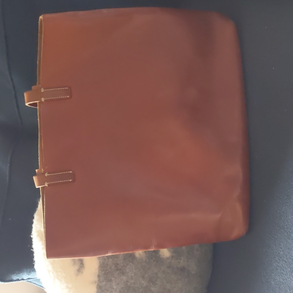 Whipping Post leather tote